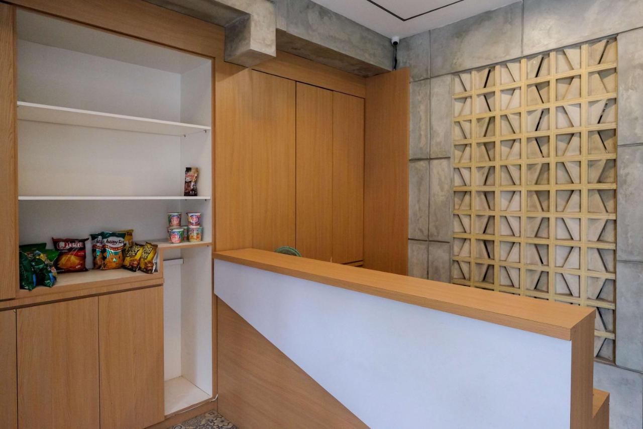 Urbanview Hotel Syariah Artamara Tegal By Reddoorz 外观 照片