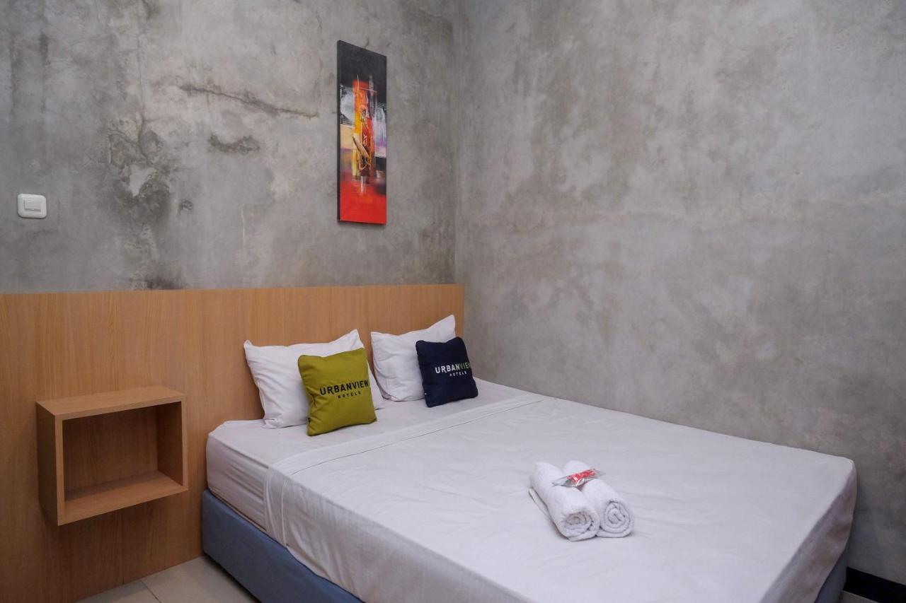 Urbanview Hotel Syariah Artamara Tegal By Reddoorz 外观 照片